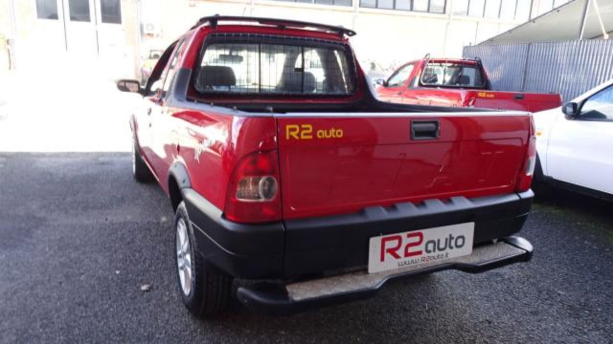 Fiat Strada 1.3 MJT Pick-up Cabina Lunga Adventure (10)