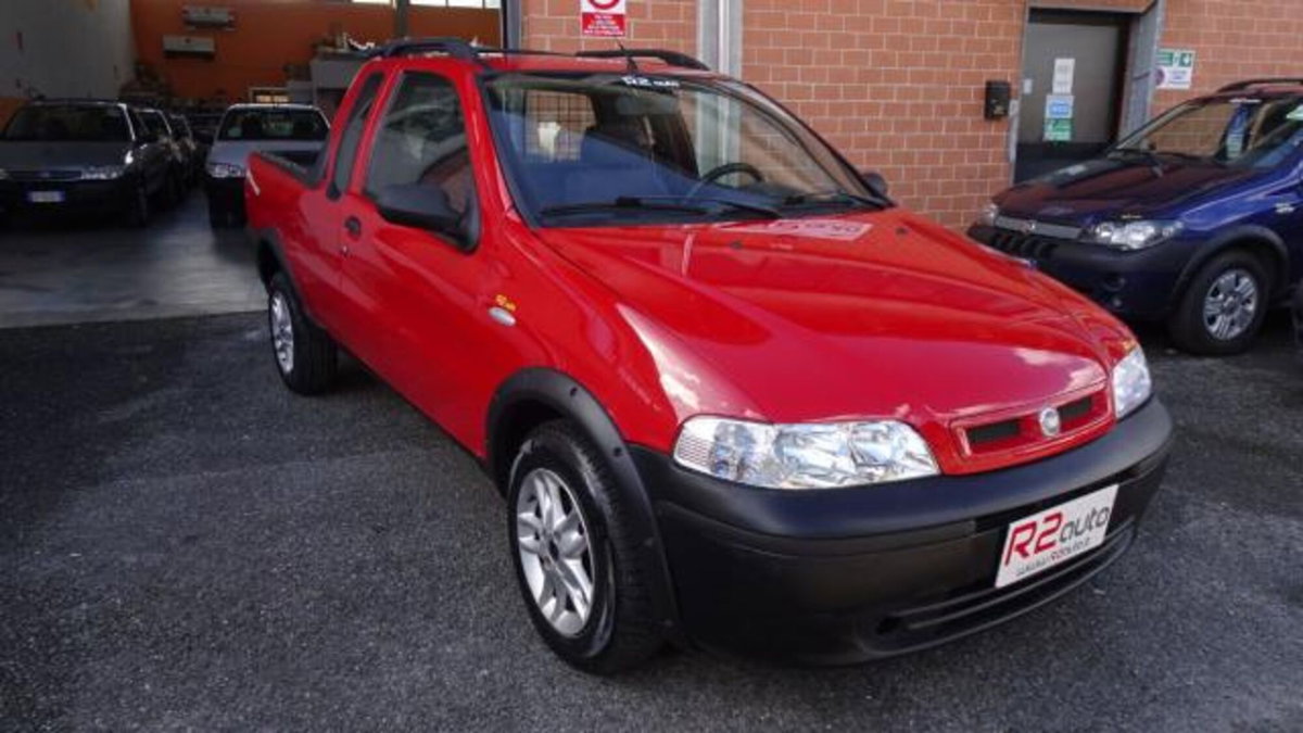 Fiat Strada 1.3 MJT Pick-up Cabina Lunga Adventure (4)