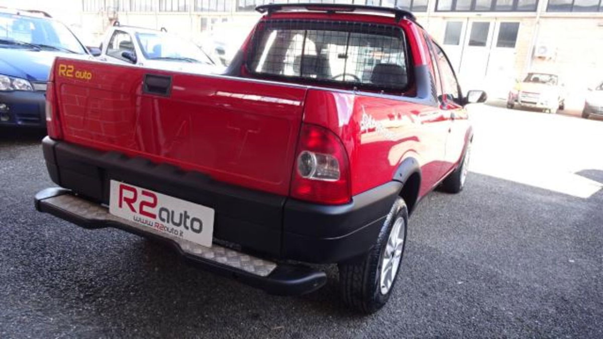 Fiat Strada 1.3 MJT Pick-up Cabina Lunga Adventure (8)
