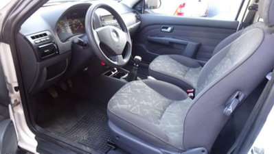 Fiat Strada 1.3 MJT Pick-up (15)
