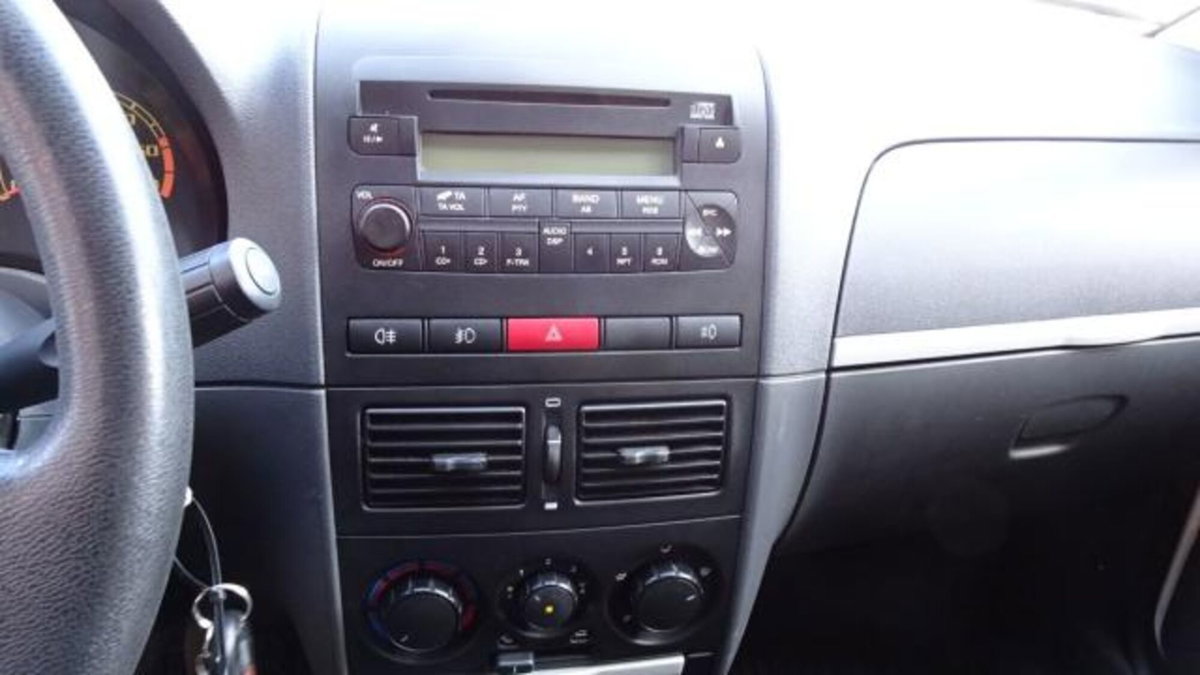 Fiat Strada 1.3 MJT Pick-up (17)