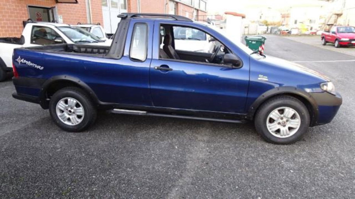 Fiat Strada 1.3 MJT Pick-up Cabina Lunga Adventure (10)