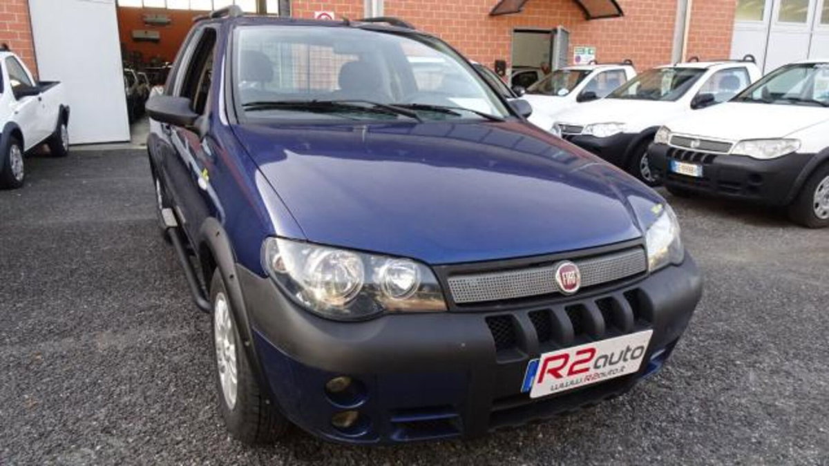 Fiat Strada 1.3 MJT Pick-up Cabina Lunga Adventure (13)