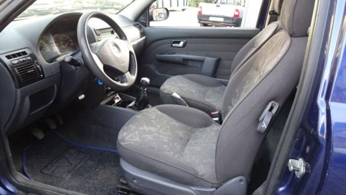 Fiat Strada 1.3 MJT Pick-up Cabina Lunga Adventure (16)