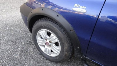 Fiat Strada 1.3 MJT Pick-up Cabina Lunga Adventure (4)