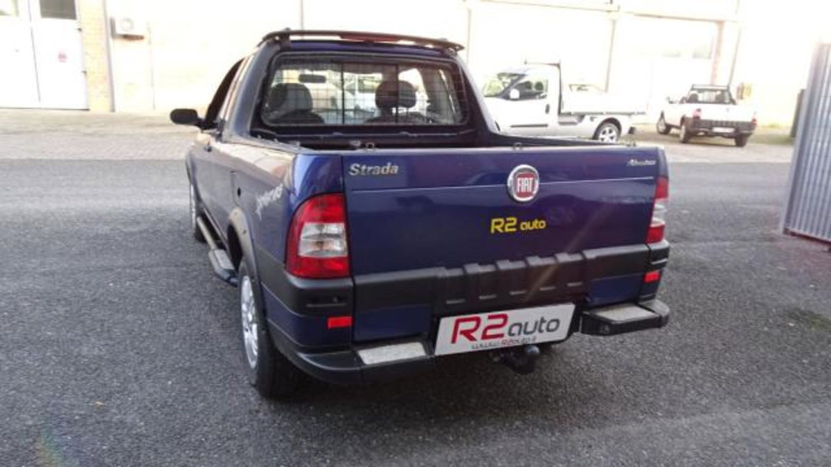 Fiat Strada 1.3 MJT Pick-up Cabina Lunga Adventure (6)