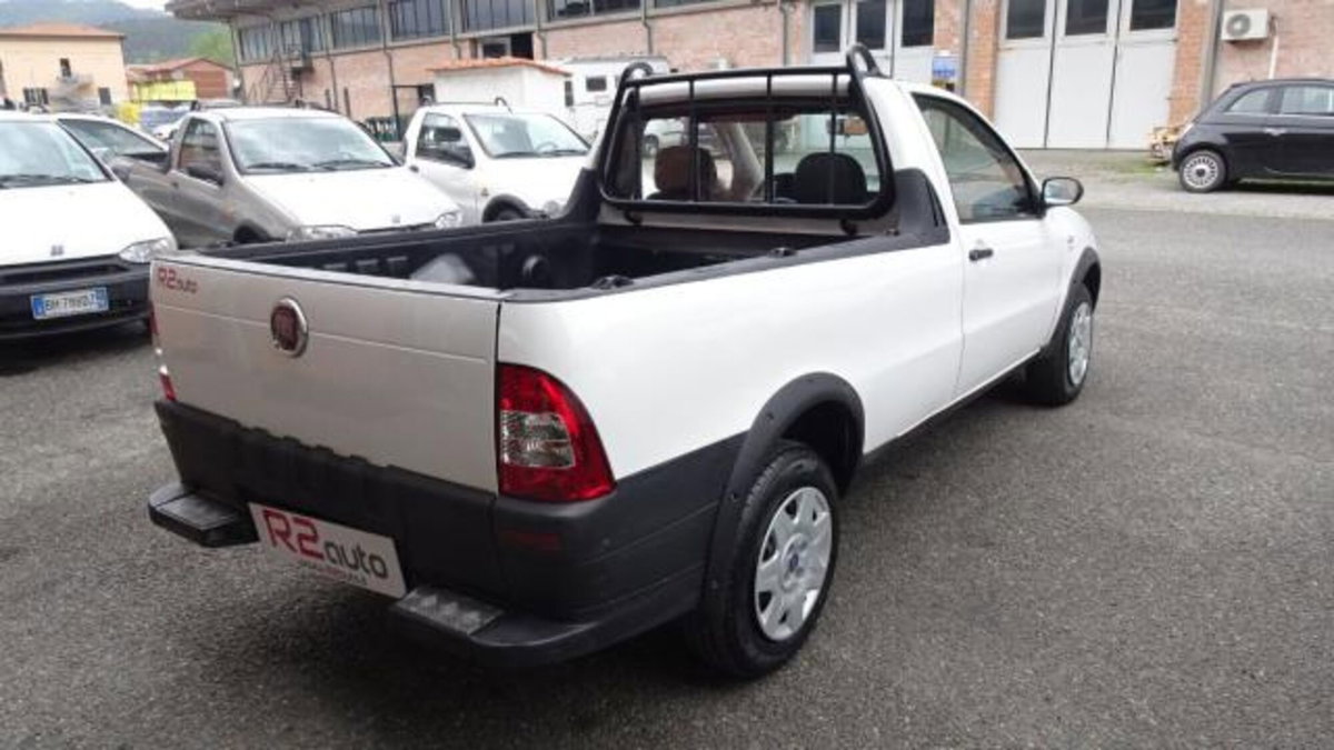 Fiat Strada 1.3 MJT Pick-up (10)