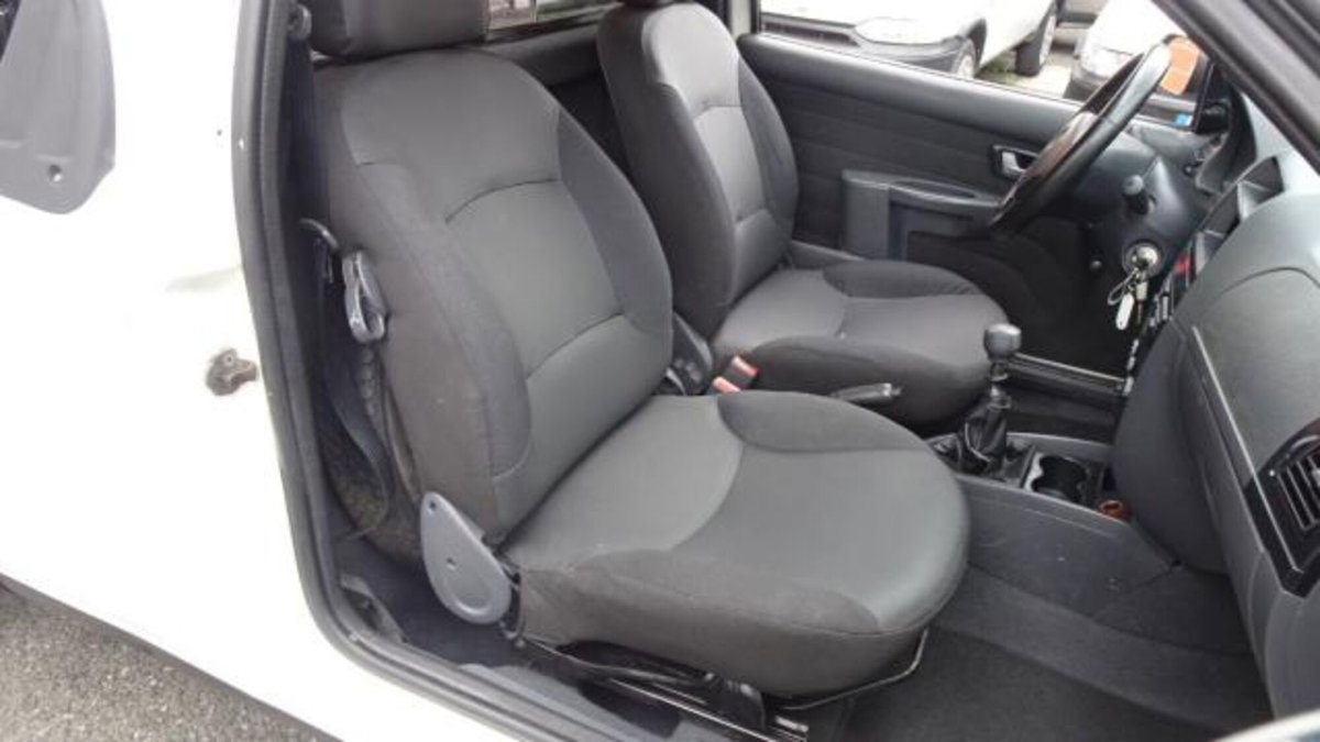 Fiat Strada 1.3 MJT Pick-up (17)