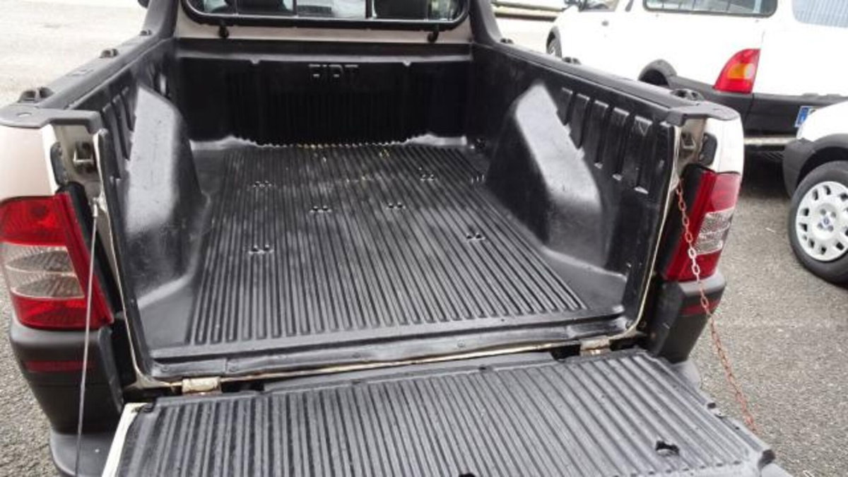 Fiat Strada 1.3 MJT Pick-up (20)