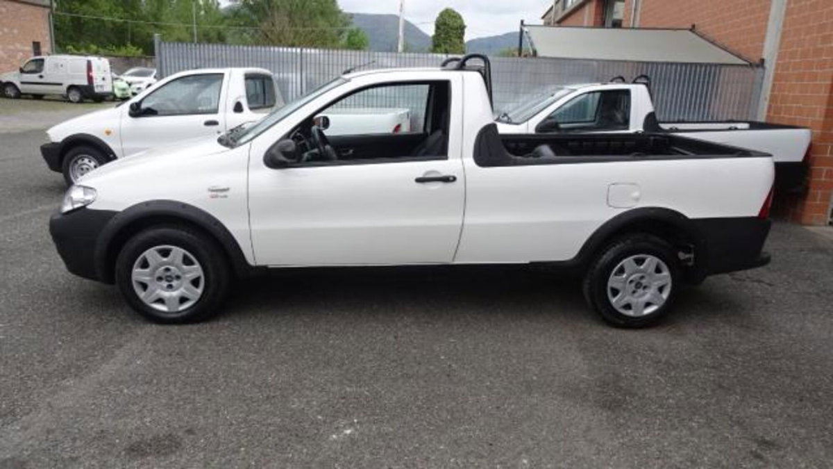 Fiat Strada 1.3 MJT Pick-up (5)