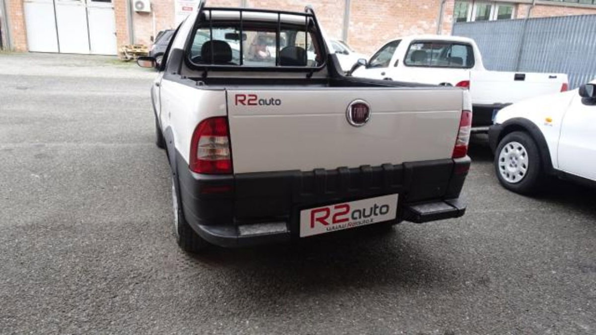 Fiat Strada 1.3 MJT Pick-up (7)