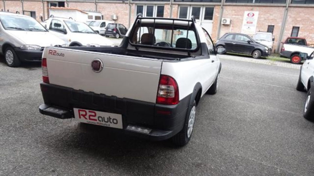 Fiat Strada 1.3 MJT Pick-up (8)