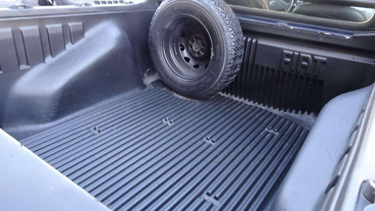 Fiat Strada 1.3 MJT Pick-up Cabina Lunga Adventure (11)