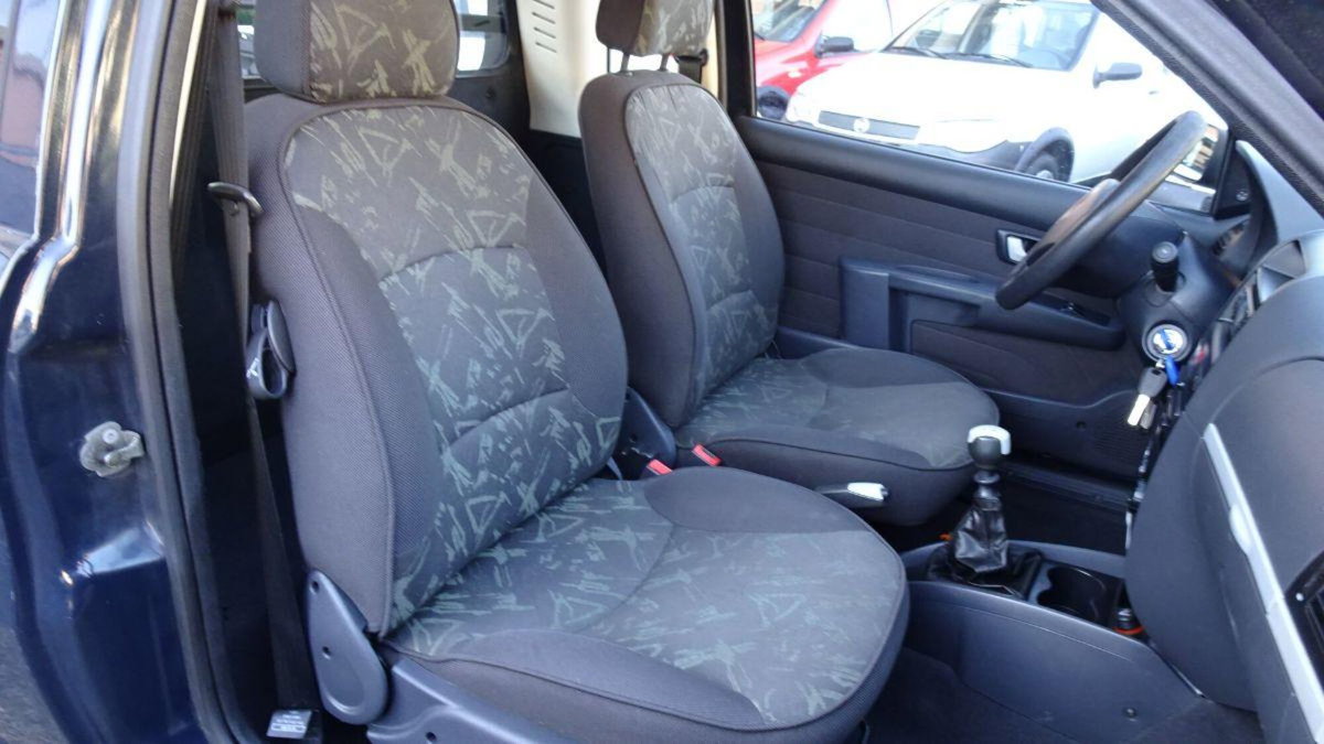 Fiat Strada 1.3 MJT Pick-up Cabina Lunga Adventure (12)