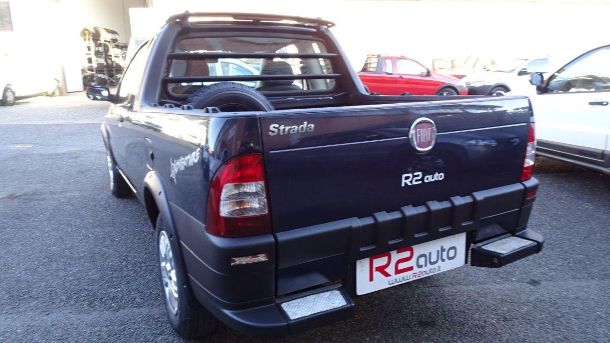 Fiat Strada 1.3 MJT Pick-up Cabina Lunga Adventure (5)