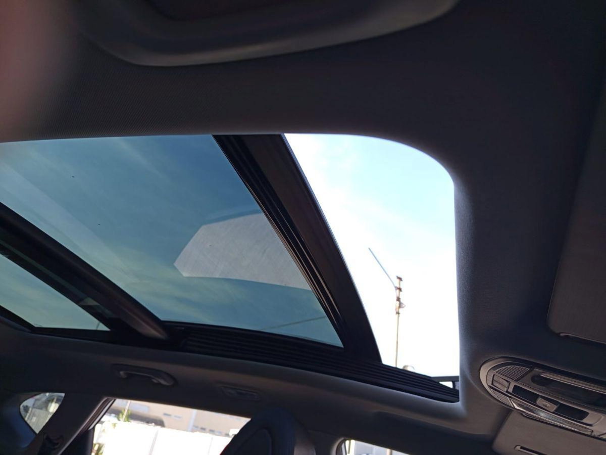 Hyundai Tucson 1.7 CRDi XPossible (12)