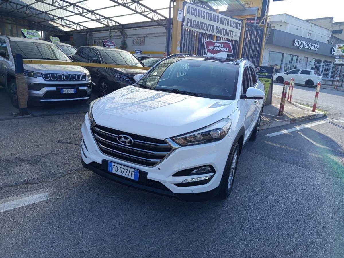 Hyundai Tucson 1.7 CRDi XPossible (3)