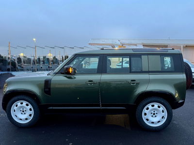 Land Rover Defender 110 3.0D I6 300 CV AWD Auto X-Dynamic SE nuova