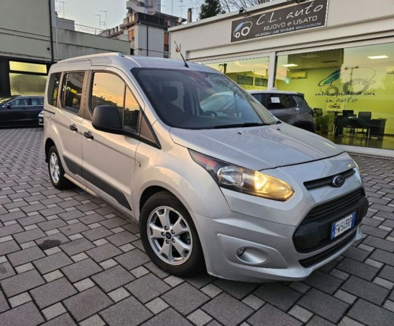 Ford Tourneo Connect 1.5 TDCi 120 CV Titanium