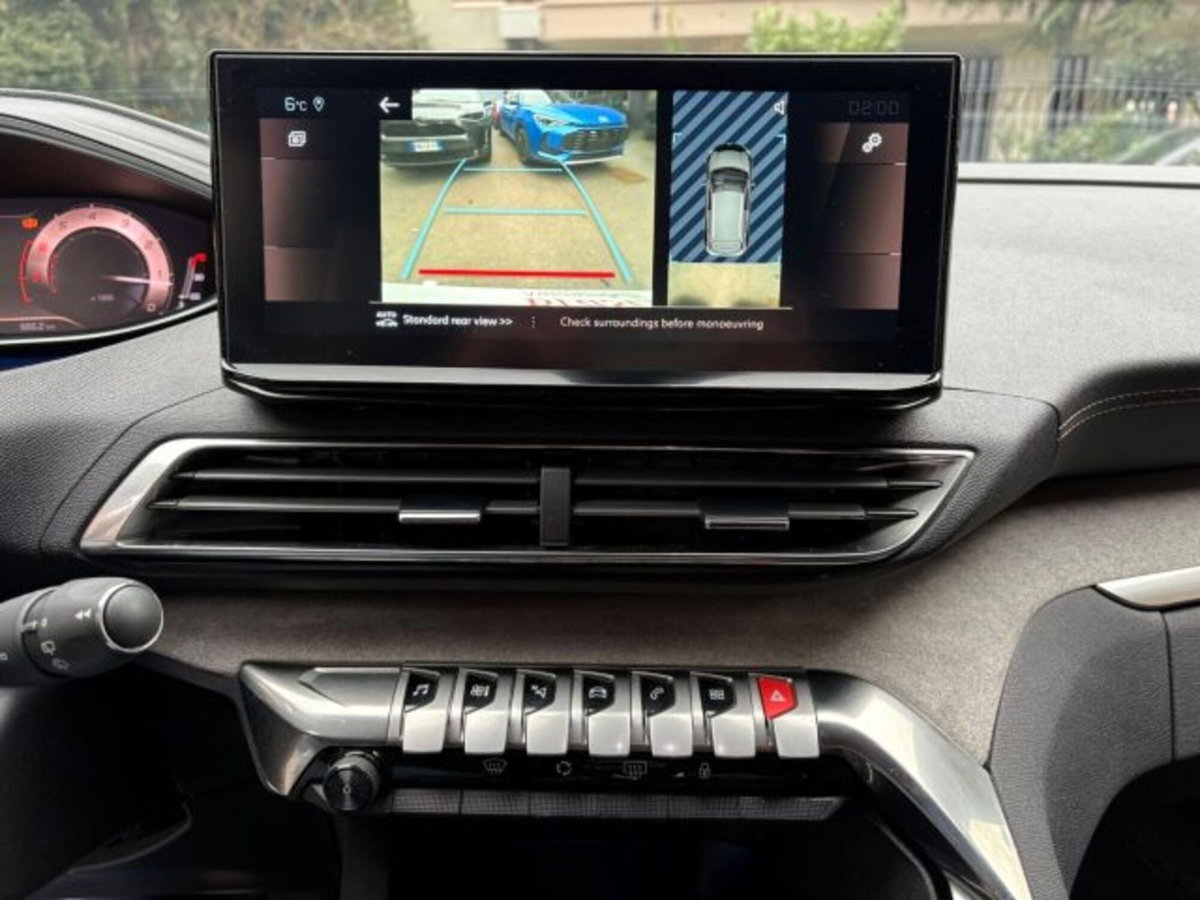 Peugeot 3008 PureTech Turbo 130 S&S GT (10)