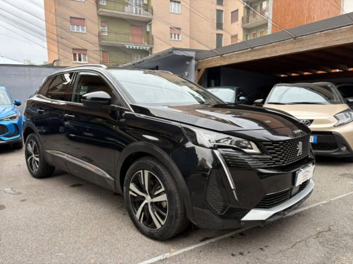 Peugeot 3008 PureTech Turbo 130 S&S GT (2)