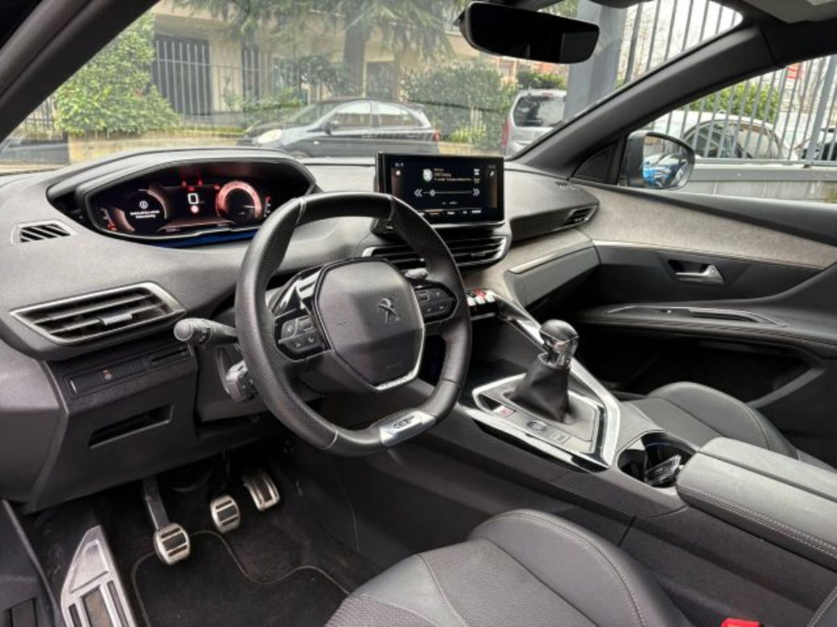 Peugeot 3008 PureTech Turbo 130 S&S GT (6)