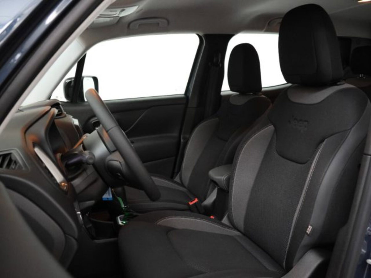 Jeep Renegade 1.5 Turbo T4 MHEV Limited (8)