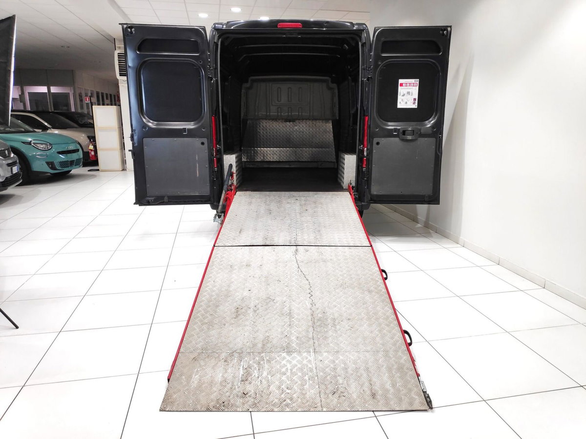 Peugeot Boxer Furgone 333 2.2 BlueHDi 165 S&S PM-TM Furgone (10)