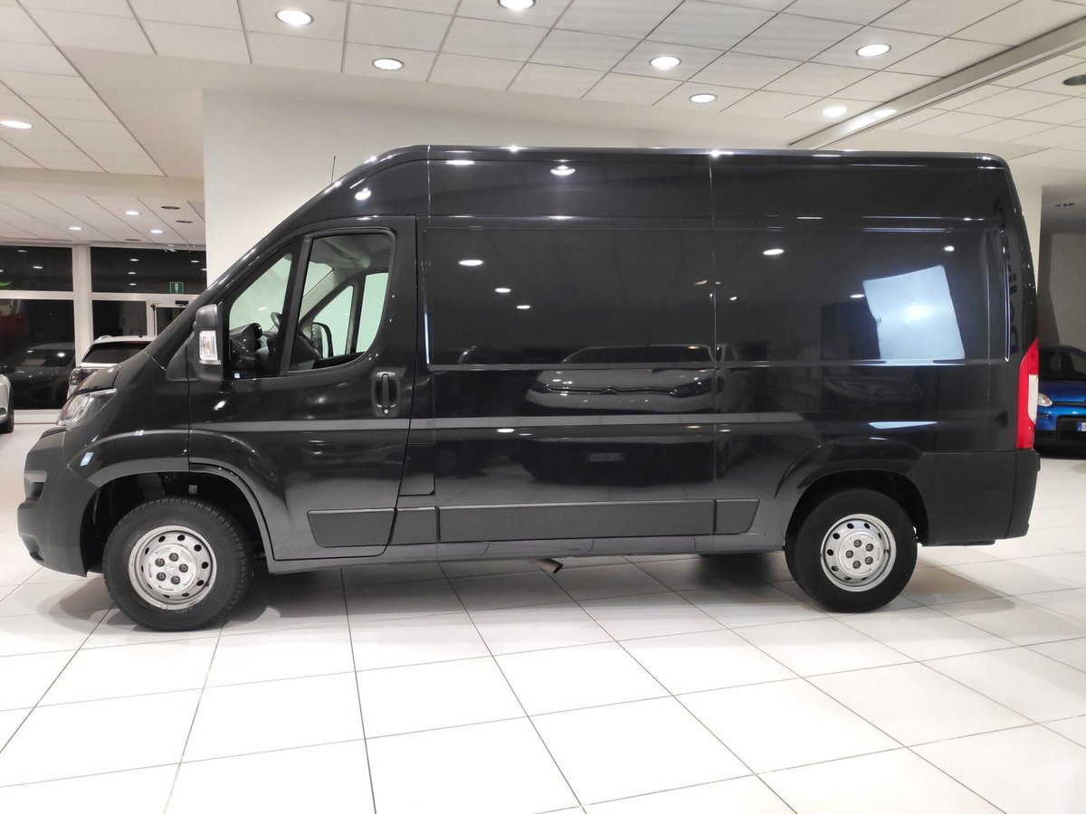 Peugeot Boxer Furgone 333 2.2 BlueHDi 165 S&S PM-TM Furgone (2)
