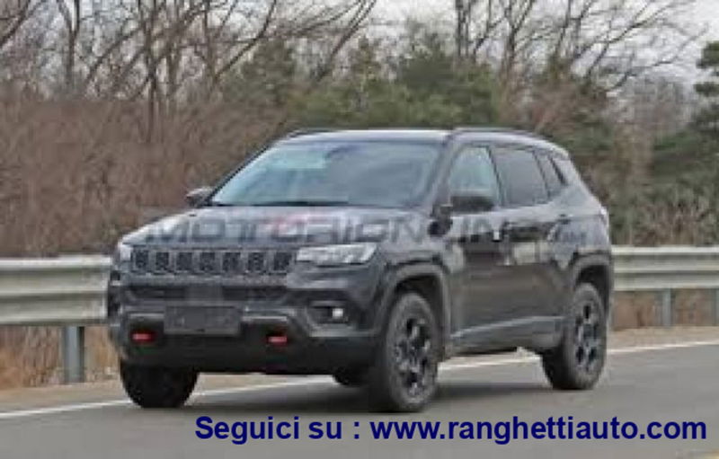 Jeep Compass 1.3 T4 240CV PHEV AT6 4xe Trailhawk
