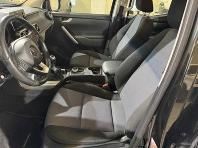 Mercedes-Benz Classe X Pick-up 250 d 4Matic Progressive (14)