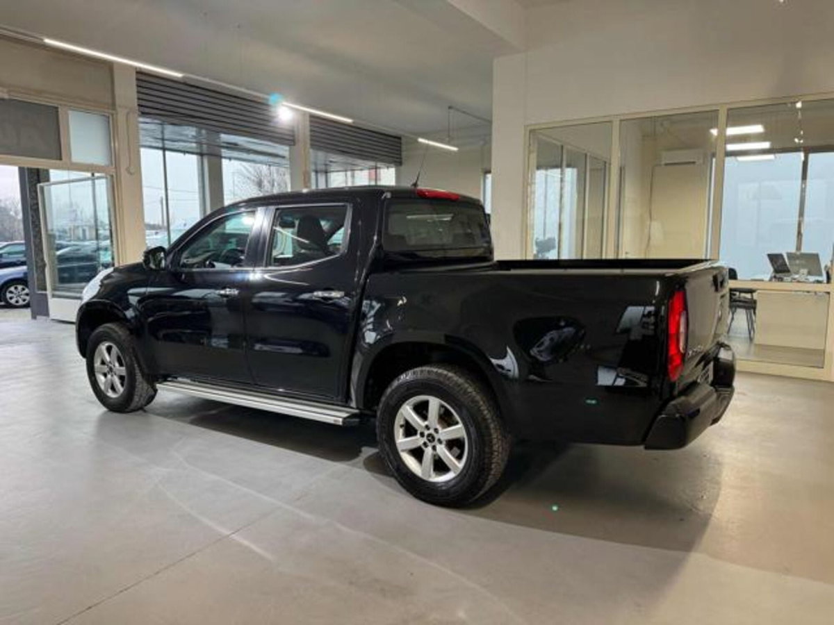 Mercedes-Benz Classe X Pick-up 250 d 4Matic Progressive (6)
