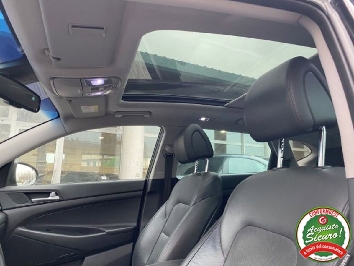 Hyundai Tucson 1.7 CRDi XPossible (8)
