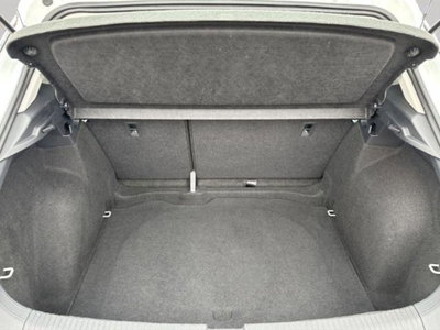 Volkswagen T-Roc 1.0 TSI Life (16)