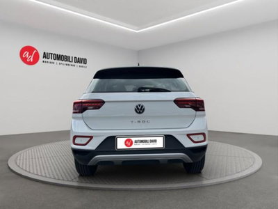 Volkswagen T-Roc 1.0 TSI Life (6)