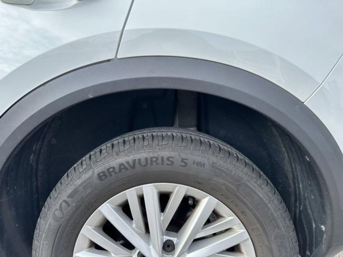 Volkswagen T-Roc 1.0 TSI Life (7)