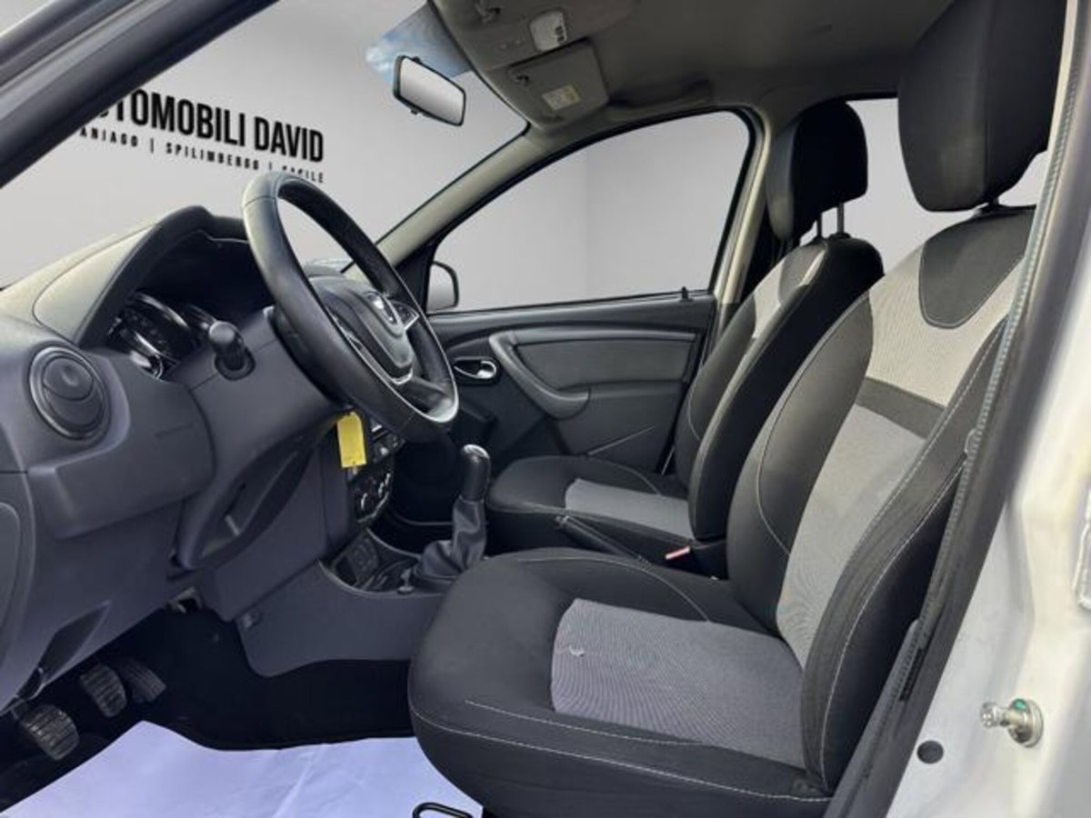 Dacia Duster 1.6 115CV Start&Stop 4x2 GPL Lauréate (7)