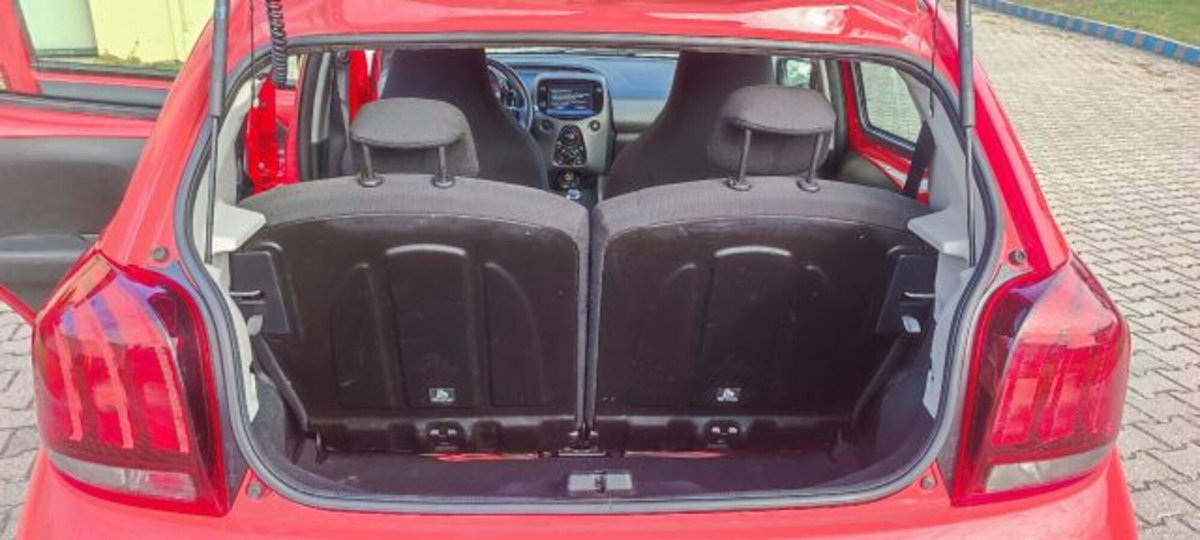 Peugeot 108 72 5 porte Allure (10)
