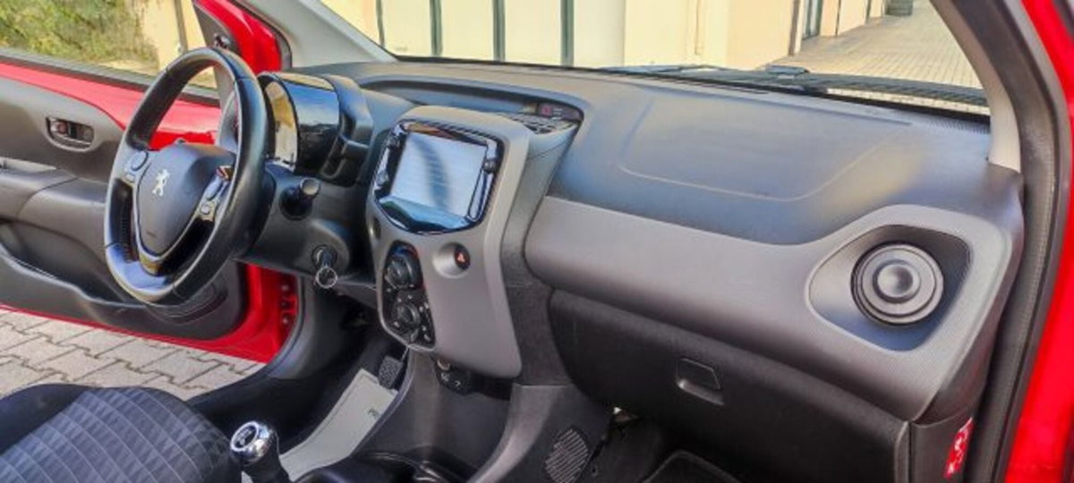 Peugeot 108 72 5 porte Allure (14)