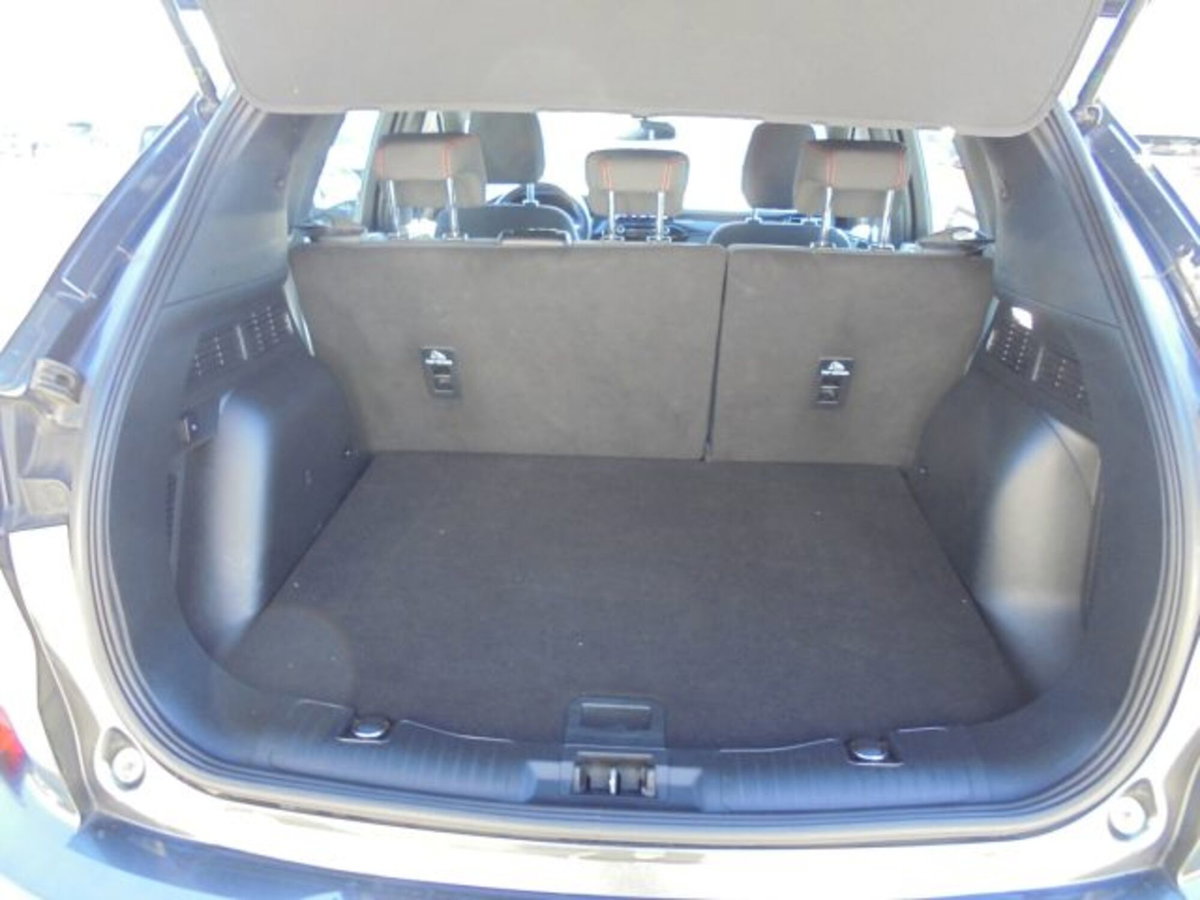 Ford Kuga 1.5 EcoBlue 120 CV aut. 2WD ST-Line X Design (17)