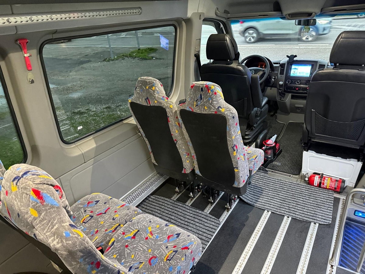 Mercedes-Benz Sprinter K32/32 313 CDI TN Kombi (19)