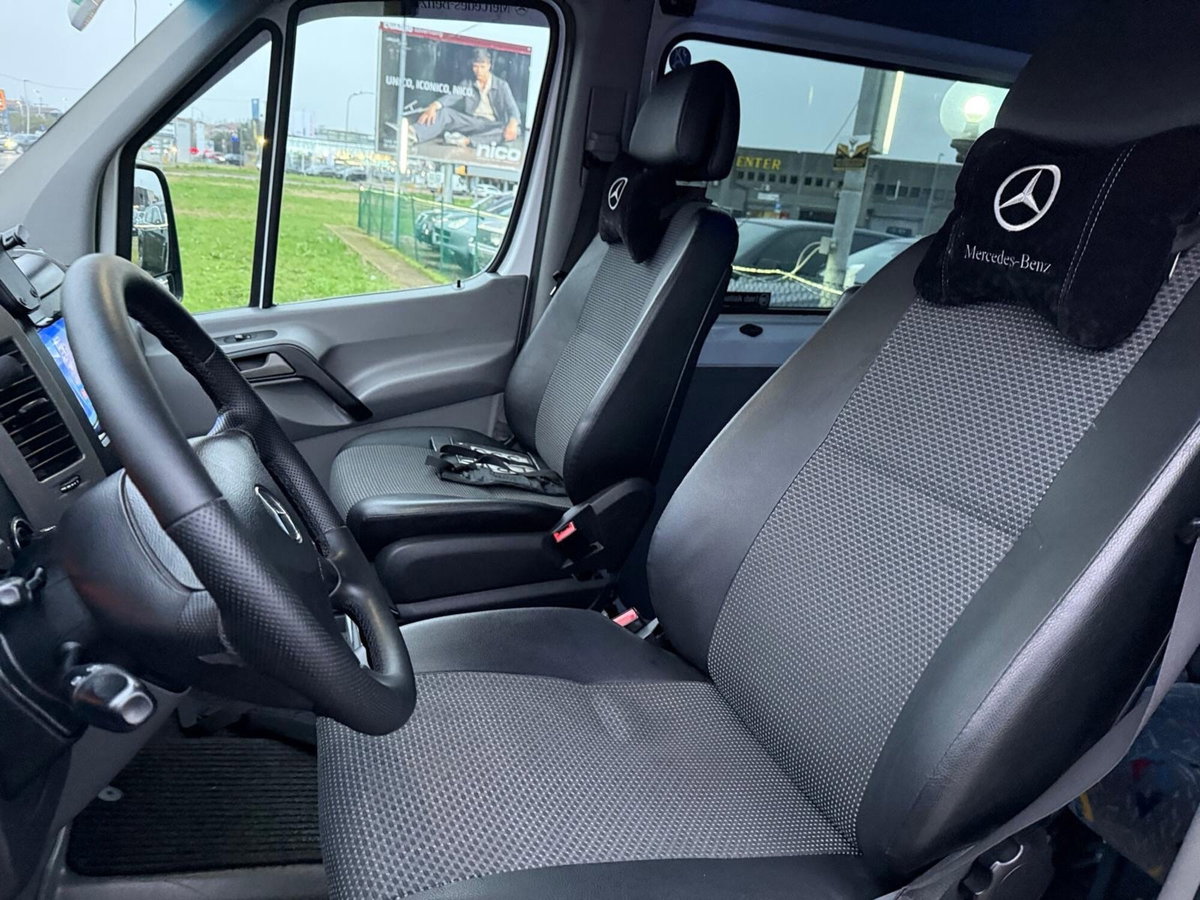 Mercedes-Benz Sprinter K32/32 313 CDI TN Kombi (7)