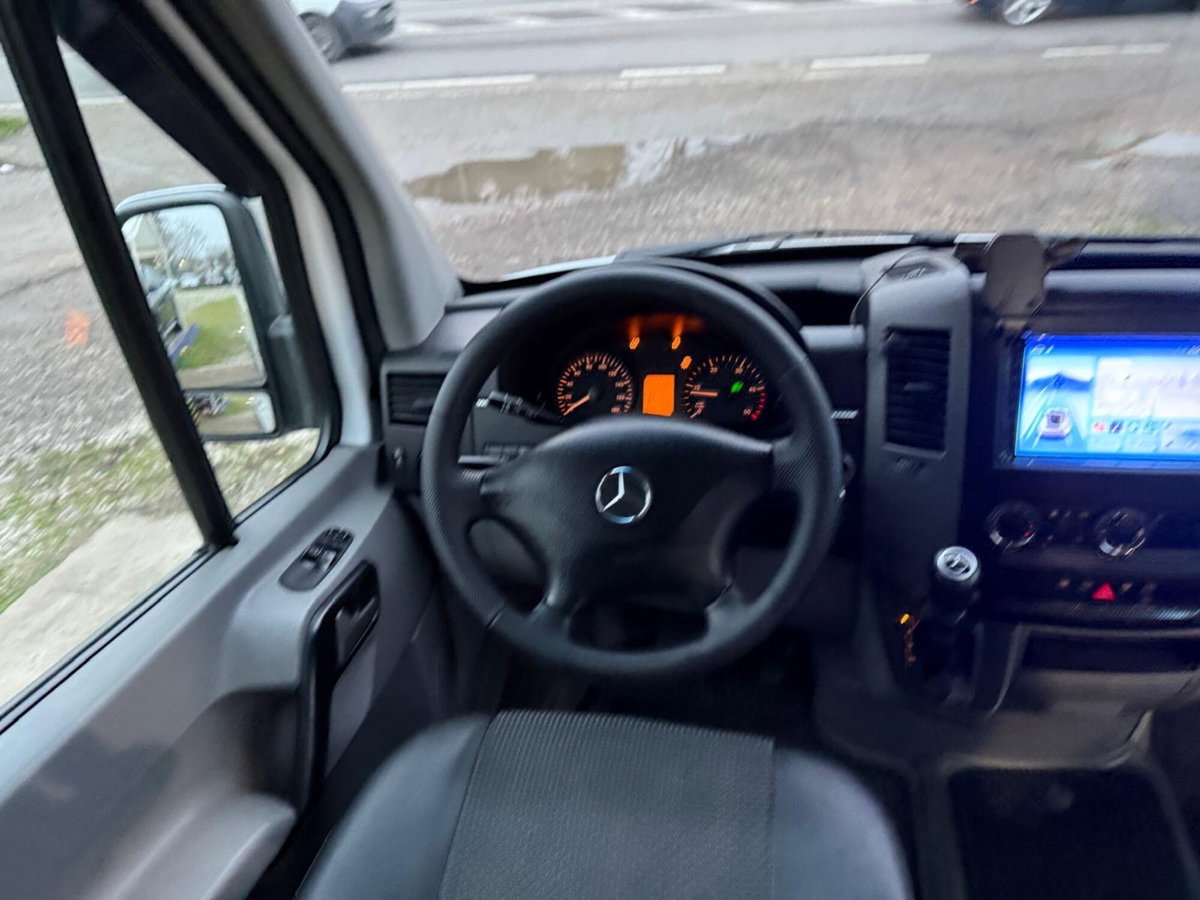Mercedes-Benz Sprinter K32/32 313 CDI TN Kombi (9)