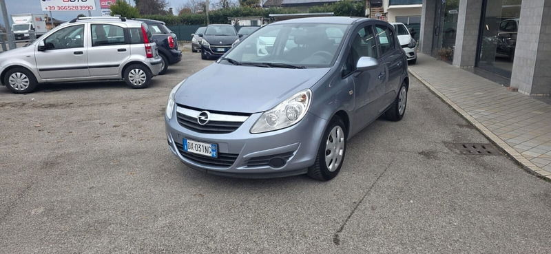 Opel Corsa 1.2 5 porte Cosmo