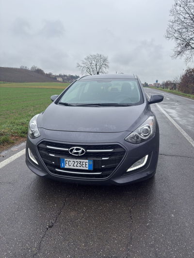 Hyundai i30 Station Wagon 1.4 Classic usata