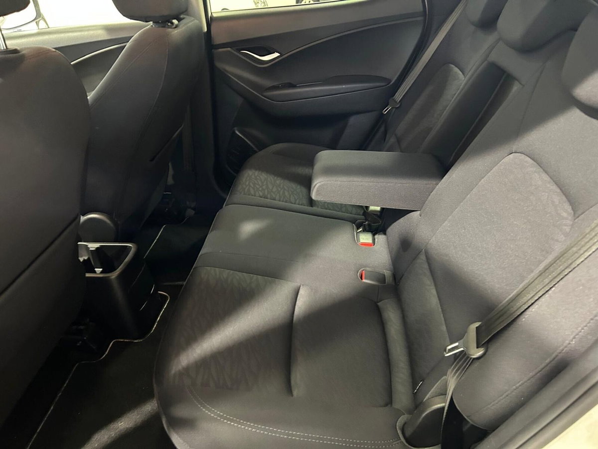 Hyundai ix20 1.4 CRDI 90 CV Comfort (15)