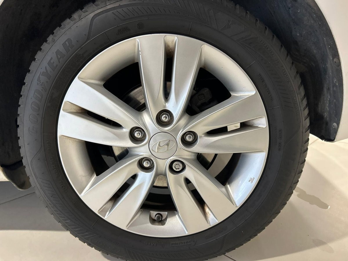 Hyundai ix20 1.4 CRDI 90 CV Comfort (5)