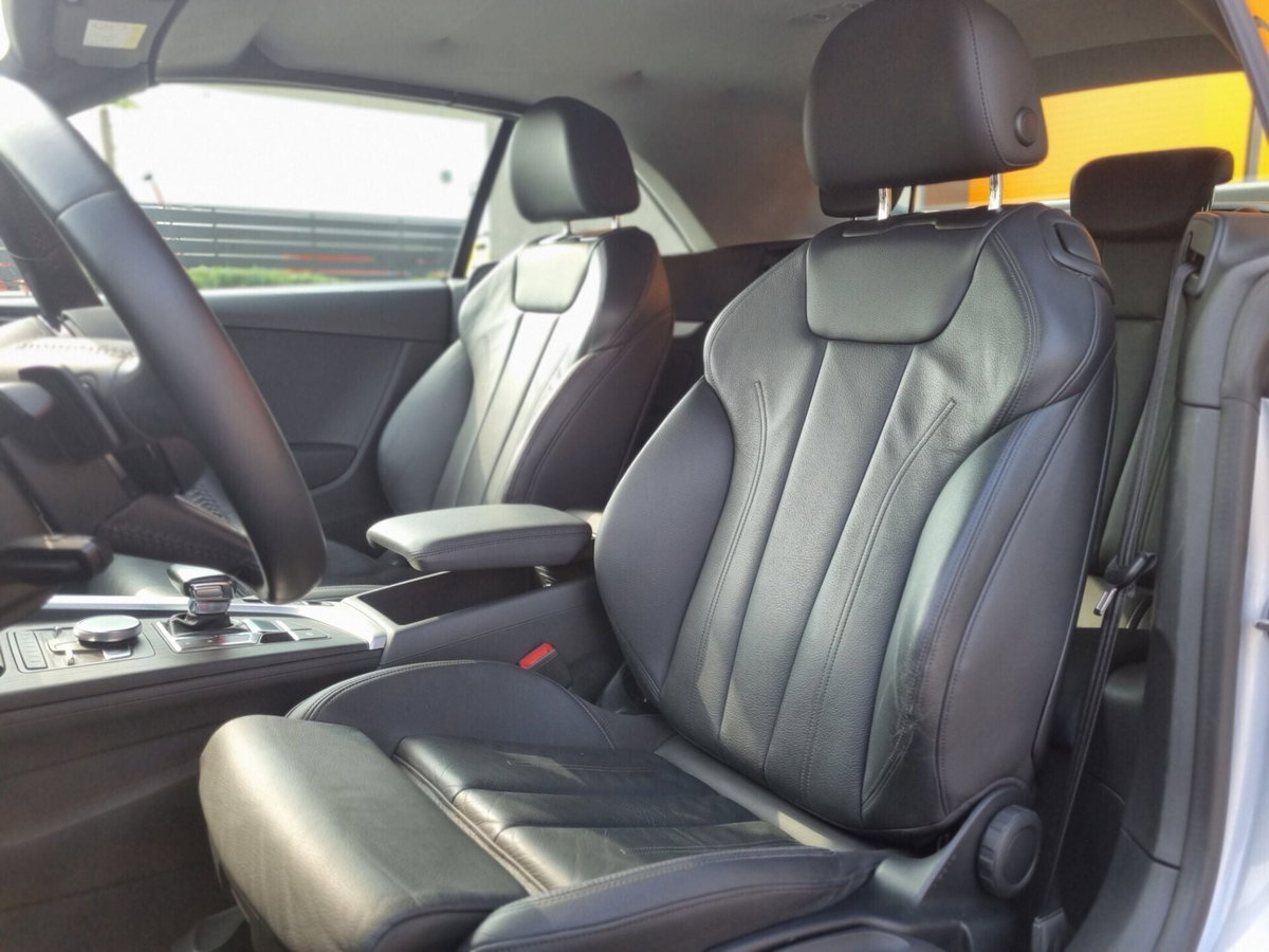 Audi A5 Cabrio 40 TDI S tronic Sport (13)