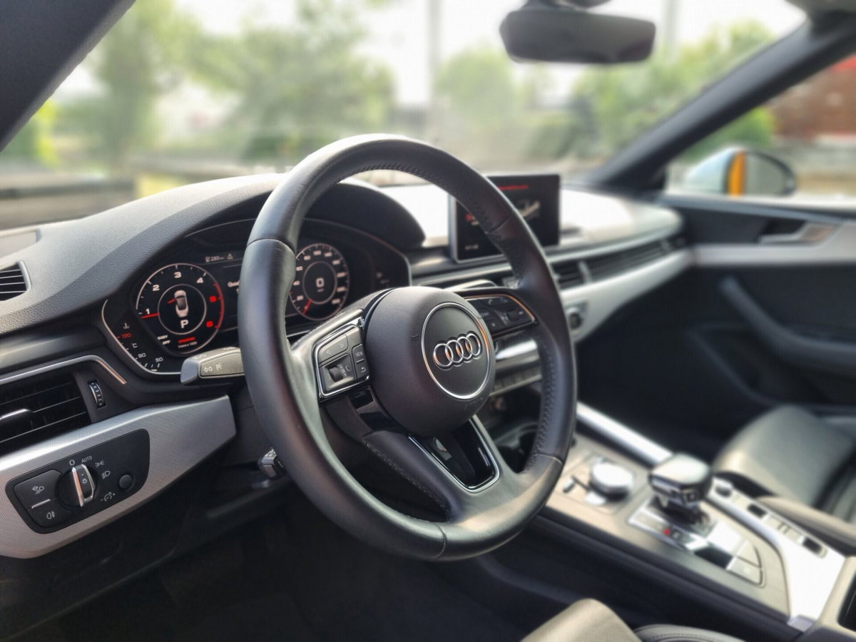 Audi A5 Cabrio 40 TDI S tronic Sport (14)