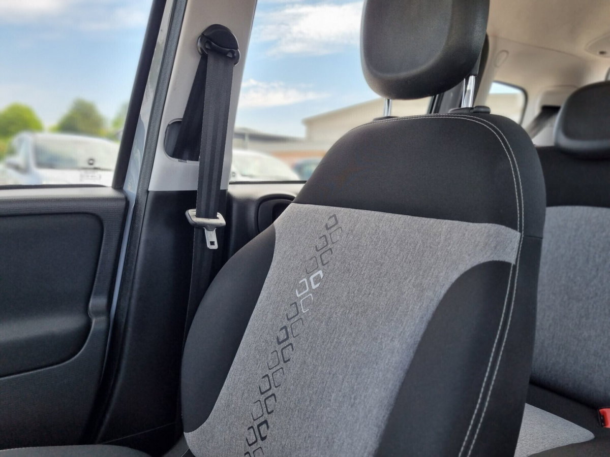Fiat Panda 1.2 Lounge (14)